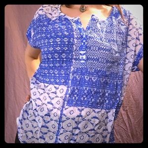Med Blue/white color block tunic by Grand&Greene